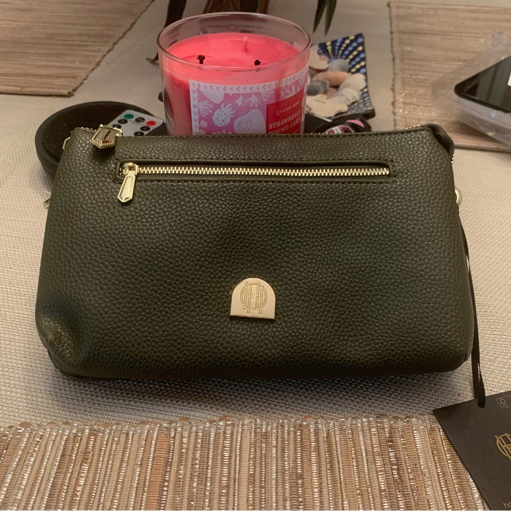 NWT House of Harlow Green crossbody